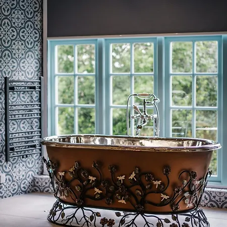 Beautiful Grade 2 Listed Building- Single Dwelling *