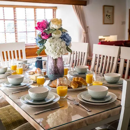 Beautiful Grade 2 Listed Building- Single Dwelling