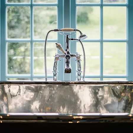 Ferienhaus Beautiful Grade 2 Listed Building- Single Dwelling