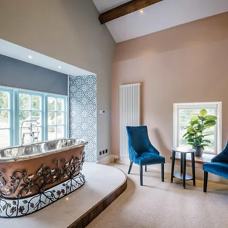 Beautiful Grade 2 Listed Building- Single Dwelling Сasa de vacaciones