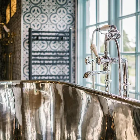 Beautiful Grade 2 Listed Building- Single Dwelling *