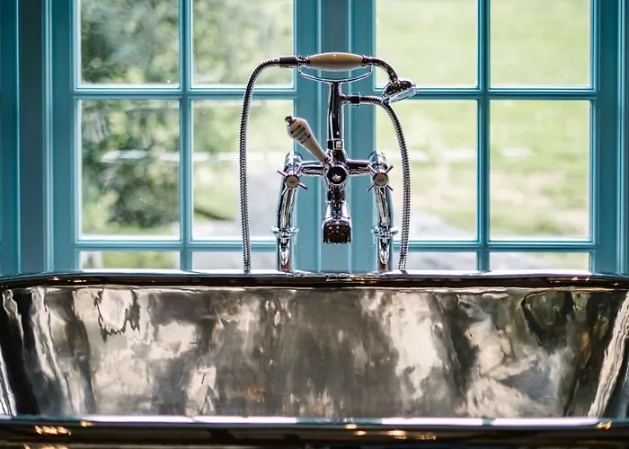 Casa de Férias Beautiful Grade 2 Listed Building- Single Dwelling Bowness-on-Windermere