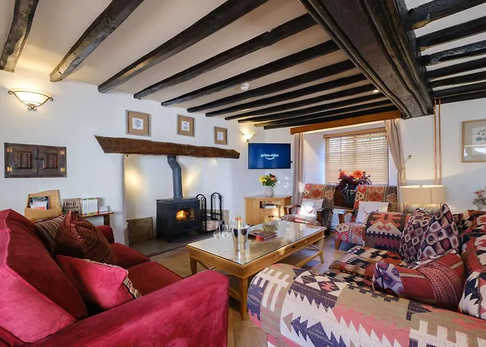 Casa de Férias Beautiful Grade 2 Listed Building- Single Dwelling Bowness-on-Windermere