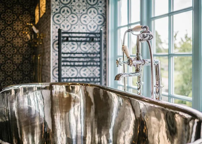 Beautiful Grade 2 Listed Building- Single Dwelling *