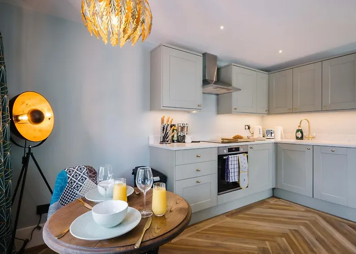 Beautiful Grade 2 Listed Building- Single Dwelling