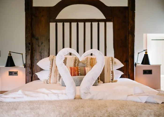 Beautiful Grade 2 Listed Building- Single Dwelling Bowness-on-Windermere