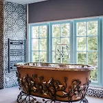 Beautiful Grade 2 Listed Building- Single Dwelling *