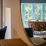 Feriehus Beautiful Grade 2 Listed Building- Single Dwelling *