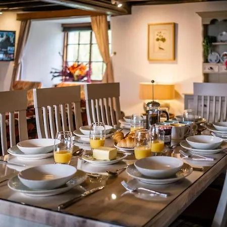 Feriehus Beautiful Grade 2 Listed Building- Single Dwelling *