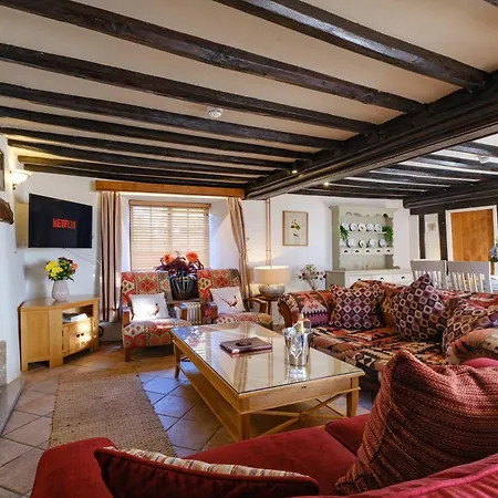 Beautiful Grade 2 Listed Building- Single Dwelling Feriehus *