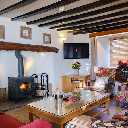 Beautiful Grade 2 Listed Building- Single Dwelling Feriehus *